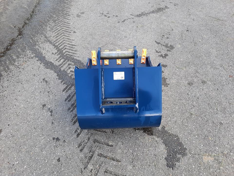 Neue Tiefenlöffel 3,5 - 5 to Grabenräumlöffel Minibagger Kubota - Godet pour pelle: photos 4 Neue Tiefenlöffel 3,5 - 5 to Grabenräumlöffel Minibagger Kubota - Godet pour pelle: photos 4