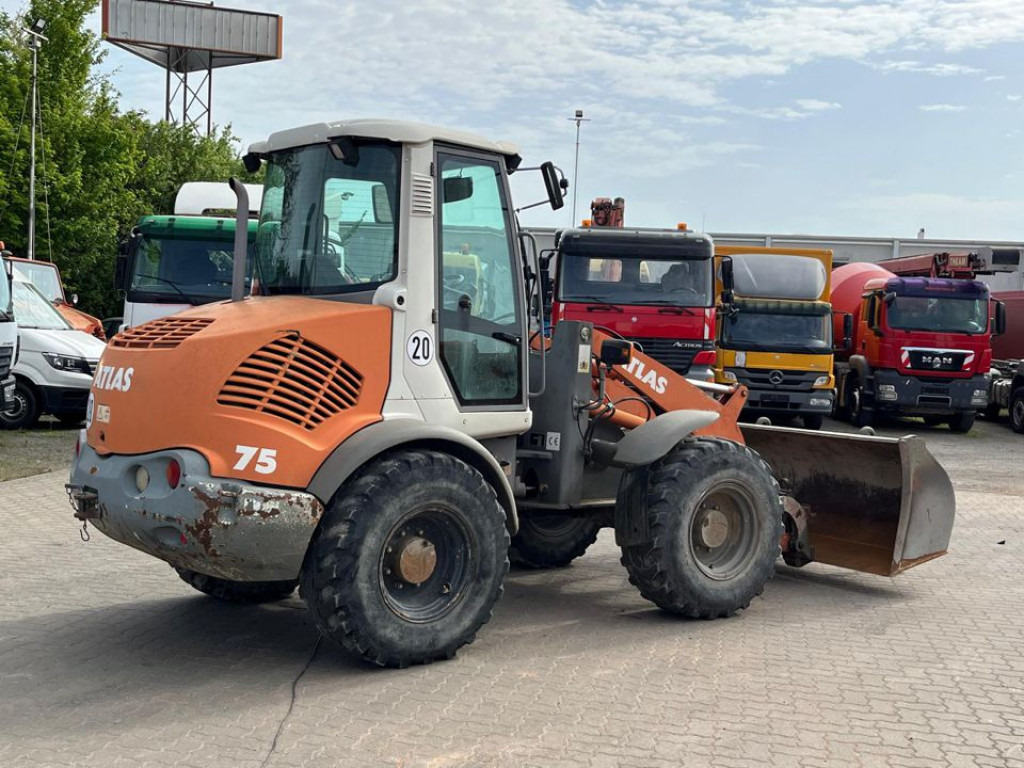 ATLAS F.WEYHAUSEN, WILDESH. ATLAS F.WEYHAUSEN, WILDESH. Radlader Radlader AR 75 - Chargeuse sur pneus: photos 4 ATLAS F.WEYHAUSEN, WILDESH. ATLAS F.WEYHAUSEN, WILDESH. Radlader Radlader AR 75 - Chargeuse sur pneus: photos 4