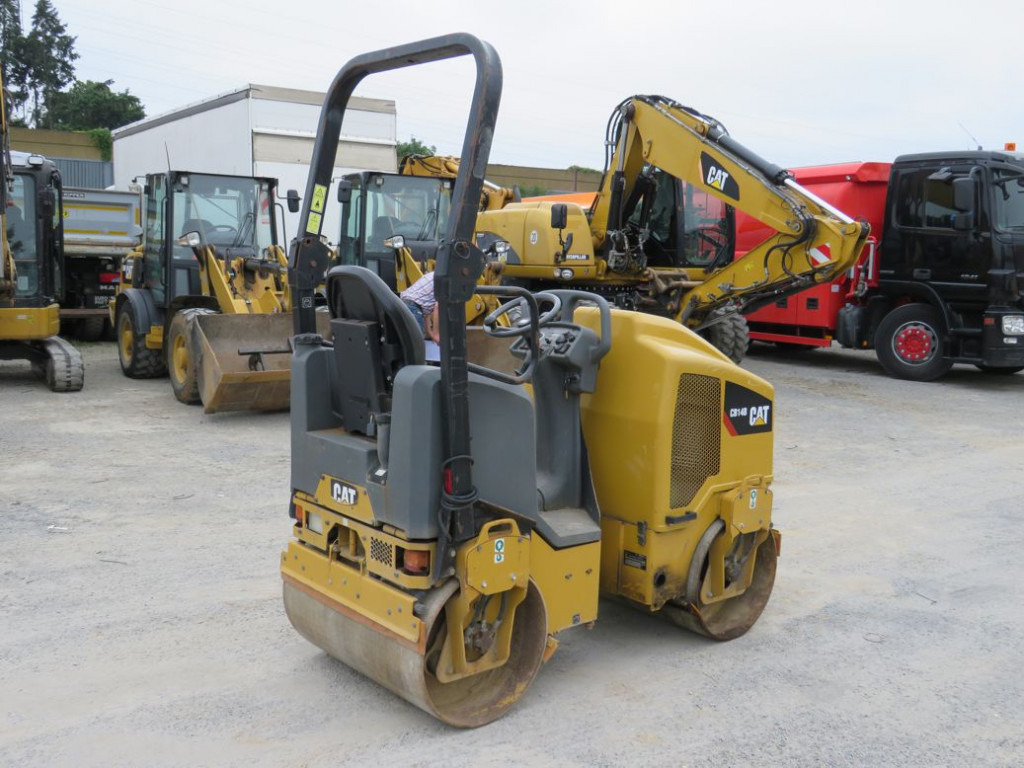 Compacteur CATERPILLAR CATERPILLAR Tandem-Vibrationswalze Baumaschine CB14 B: photos 6 Compacteur CATERPILLAR CATERPILLAR Tandem-Vibrationswalze Baumaschine CB14 B: photos 6