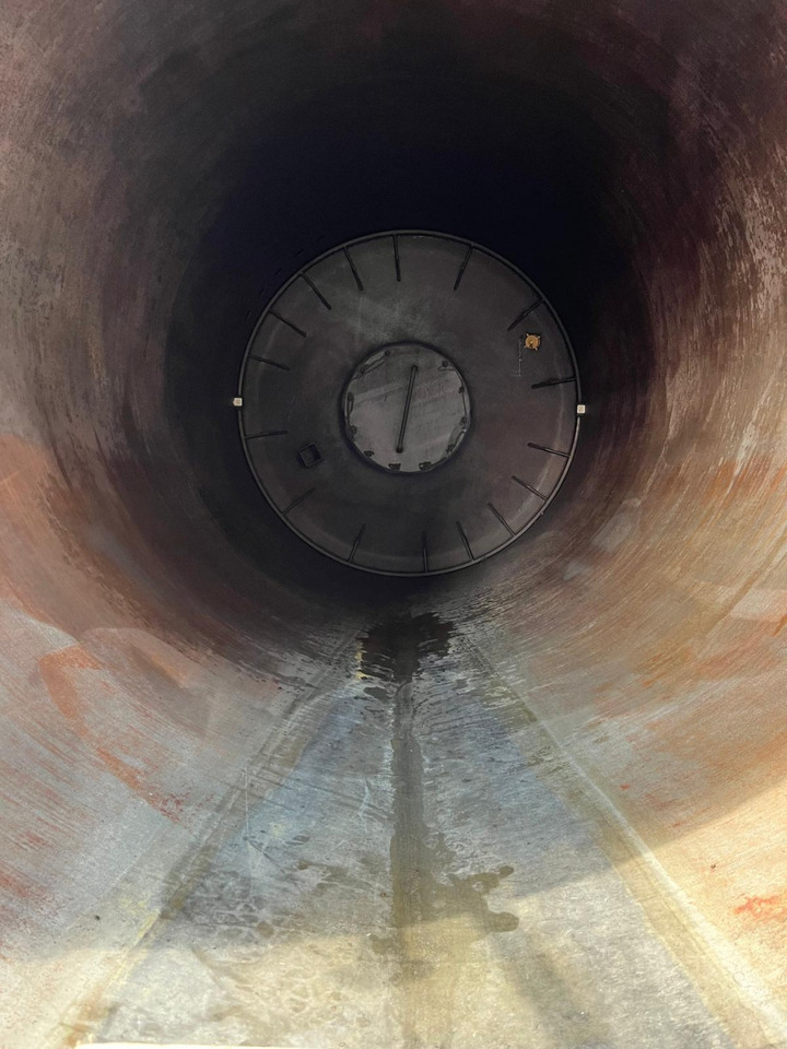 KRONE BDF-Anhänger AZW 18 Tankanhänger Bj-2011 Saug+Druck - Remorque citerne: photos 4 KRONE BDF-Anhänger AZW 18 Tankanhänger Bj-2011 Saug+Druck - Remorque citerne: photos 4