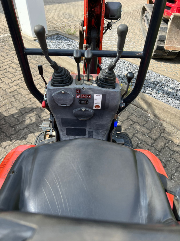 KUBOTA Minibagger K 008 - 3 Minibagger nur 1049h - Mini pelle: photos 5 KUBOTA Minibagger K 008 - 3 Minibagger nur 1049h - Mini pelle: photos 5
