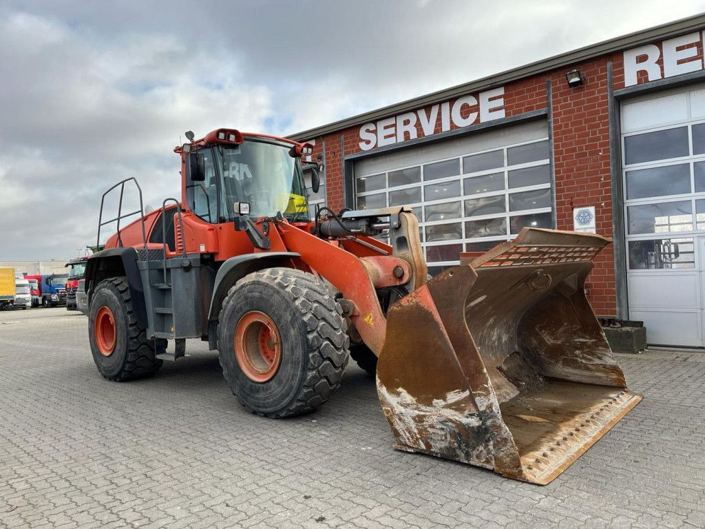 Liebherr Radlader L 566 Radlader - Chargeuse sur pneus: photos 2 Liebherr Radlader L 566 Radlader - Chargeuse sur pneus: photos 2