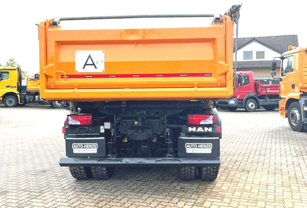 MAN TG-S 26.440 6x4 3-Achs Kipper Bordmatik - Camion benne: photos 5 MAN TG-S 26.440 6x4 3-Achs Kipper Bordmatik - Camion benne: photos 5