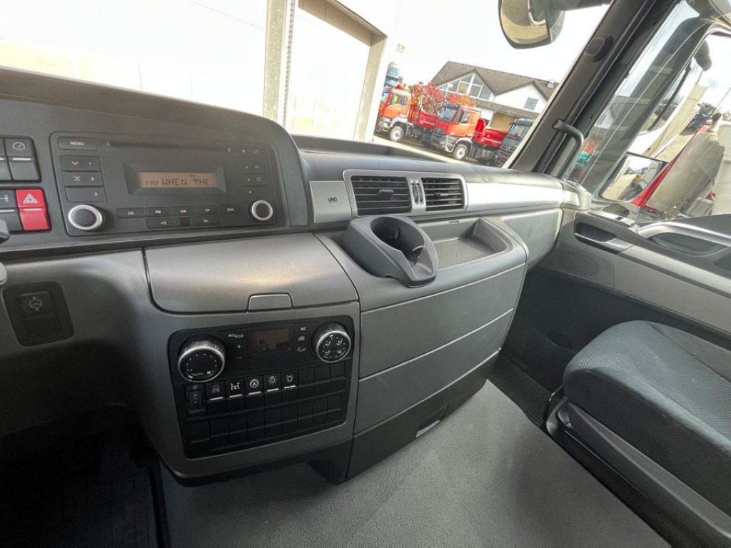Camion benne MAN TG-S 26.440 6x4 BB 3-Achs Kipper Schalter: photos 12