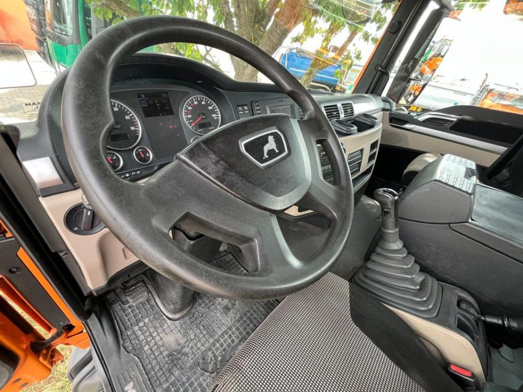 MAN TG-S 26.460 6x4 BB Abrollkipper kurzer Radstand - Camion ampliroll: photos 5 MAN TG-S 26.460 6x4 BB Abrollkipper kurzer Radstand - Camion ampliroll: photos 5