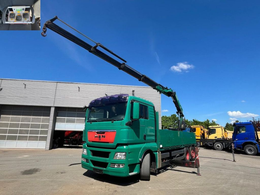 MAN TG-X 26.440 6x2-2 BL Pritsche Heckkran Fassi 360 - Camion grue: photos 1 MAN TG-X 26.440 6x2-2 BL Pritsche Heckkran Fassi 360 - Camion grue: photos 1