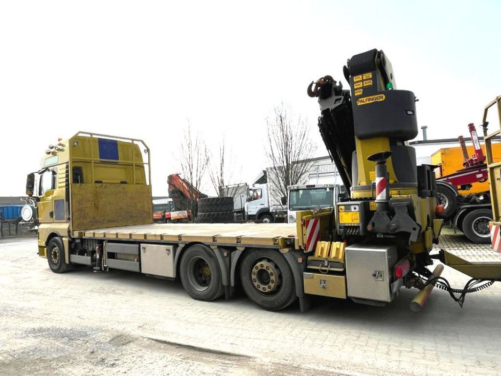 MAN TG-X 26.500 6x2-2 LL Pritsche Heckkran 53m/to, F - Camion plateau, Camion grue: photos 3 MAN TG-X 26.500 6x2-2 LL Pritsche Heckkran 53m/to, F - Camion plateau, Camion grue: photos 3