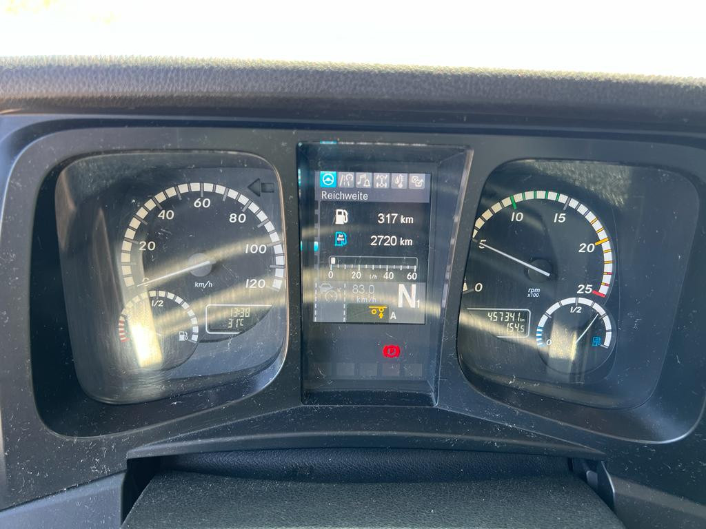 Camion à rideaux coulissants MERCEDES-BENZ Antos 2540 L 6x2 Pritsche LBW Coca Cola Getränke 8,6m: photos 15 Camion à rideaux coulissants MERCEDES-BENZ Antos 2540 L 6x2 Pritsche LBW Coca Cola Getränke 8,6m: photos 15