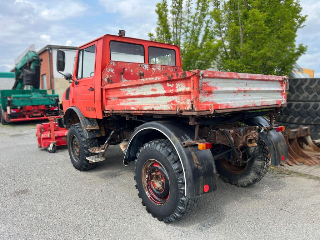 MERCEDES-BENZ Unimog U 424 2-Achs Allradkipper Front+Heckhydraulik Besen - Camion benne: photos 4 MERCEDES-BENZ Unimog U 424 2-Achs Allradkipper Front+Heckhydraulik Besen - Camion benne: photos 4