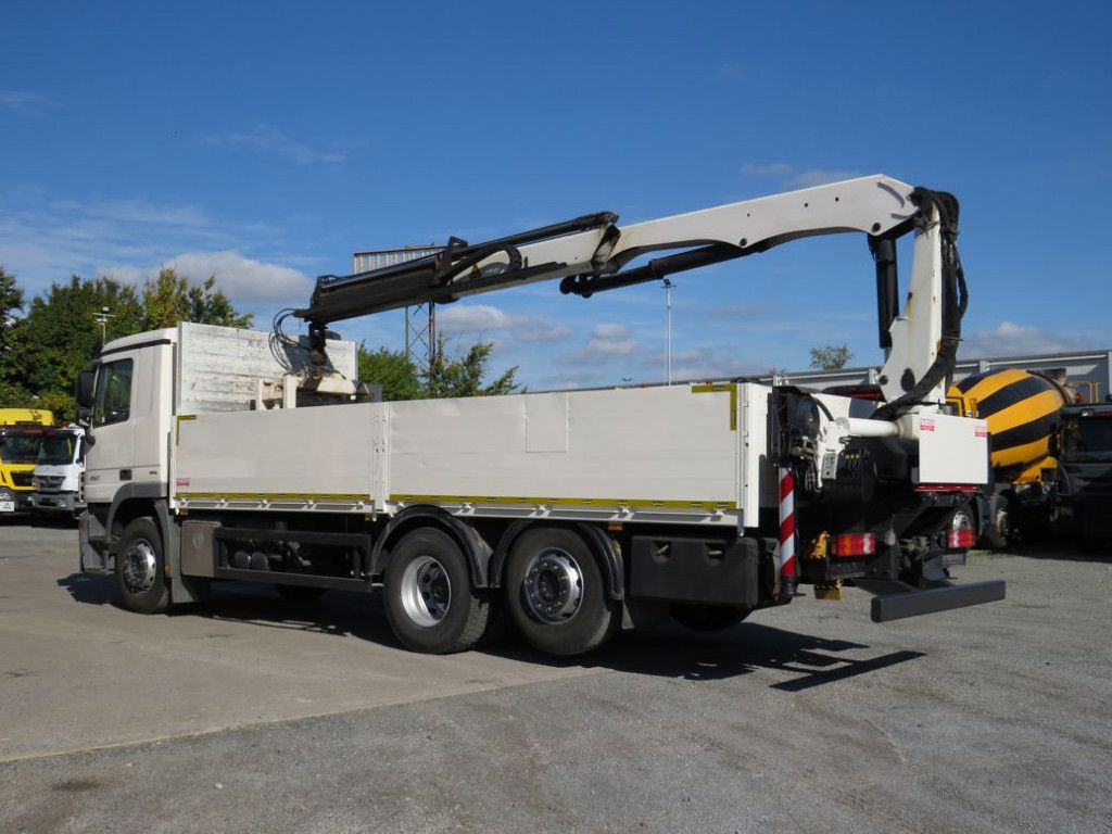 Mercedes-Benz Actros 2541 L6x2 Pritsche Heckkran Funk - Camion plateau, Camion grue: photos 4 Mercedes-Benz Actros 2541 L6x2 Pritsche Heckkran Funk - Camion plateau, Camion grue: photos 4