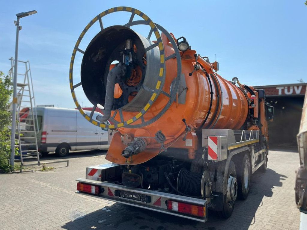 Mercedes-Benz Actros 2541 L6x2 Saug + Spülwagen super Zustand - Camion hydrocureur: photos 4 Mercedes-Benz Actros 2541 L6x2 Saug + Spülwagen super Zustand - Camion hydrocureur: photos 4