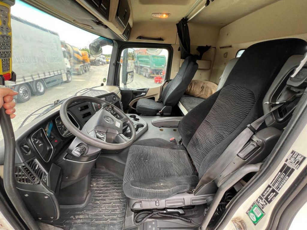 Mercedes-Benz Actros 2543 L 6x2 Abrollkipper MeillerLenk/Lift - Camion ampliroll: photos 5 Mercedes-Benz Actros 2543 L 6x2 Abrollkipper MeillerLenk/Lift - Camion ampliroll: photos 5