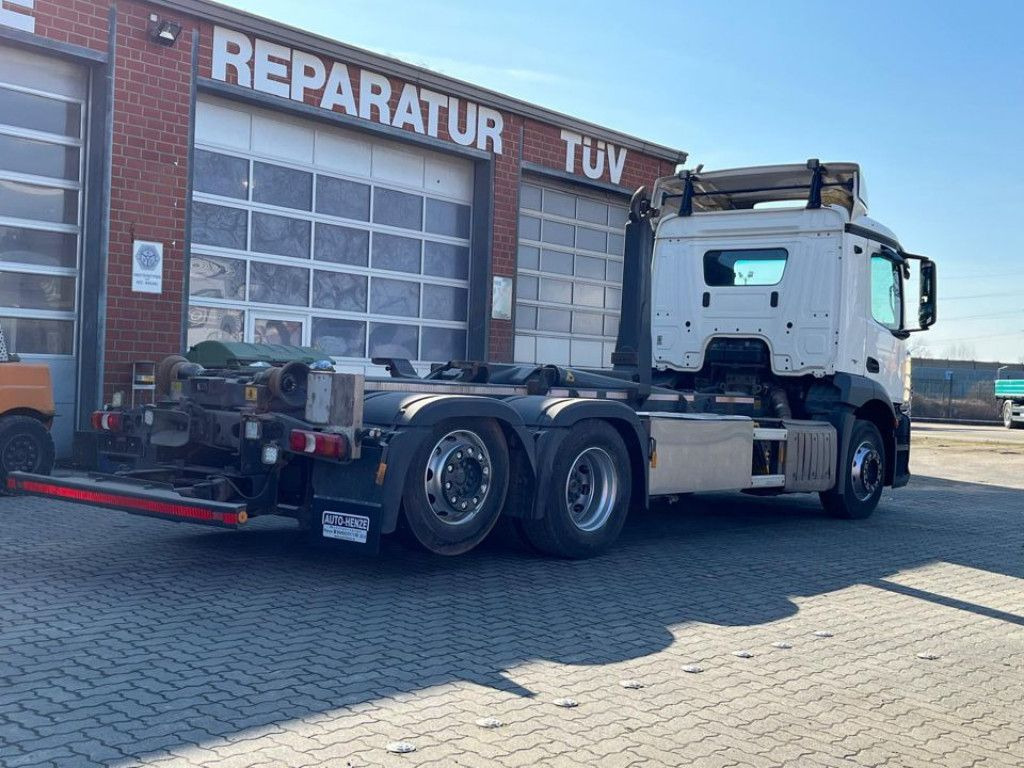 Mercedes-Benz Actros 2543 L 6x2 Abrollkipper MeillerLenk/Lift - Camion ampliroll: photos 4 Mercedes-Benz Actros 2543 L 6x2 Abrollkipper MeillerLenk/Lift - Camion ampliroll: photos 4