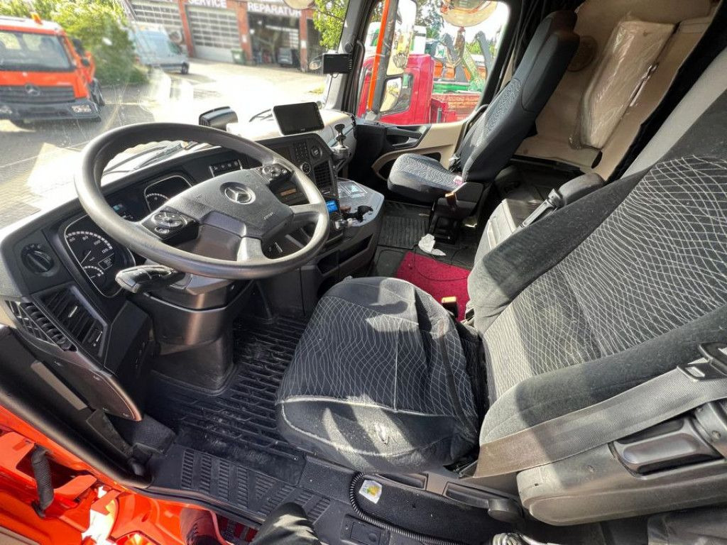 Mercedes-Benz Actros 2648 L 6x2 Pritsche Heckkran 3xhydr.Aussc - Camion plateau, Camion grue: photos 5 Mercedes-Benz Actros 2648 L 6x2 Pritsche Heckkran 3xhydr.Aussc - Camion plateau, Camion grue: photos 5