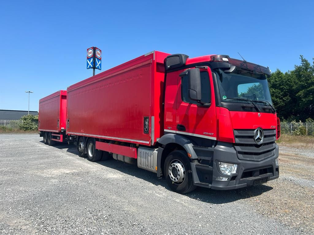 Mercedes-Benz Antos 2540 L 6x2 Pritsche LBW Mercedes-Benz Antos 2540 L 6x2 Pritsche LBW - Camion pour le transport de boissons: photos 2 Mercedes-Benz Antos 2540 L 6x2 Pritsche LBW Mercedes-Benz Antos 2540 L 6x2 Pritsche LBW - Camion pour le transport de boissons: photos 2