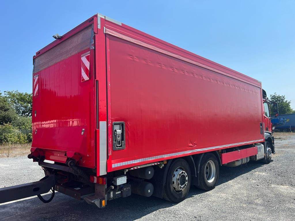 Mercedes-Benz Antos 2540 L 6x2 Pritsche LBW Mercedes-Benz Antos 2540 L 6x2 Pritsche LBW Coca Cola Getränke - Camion pour le transport de boissons: photos 3 Mercedes-Benz Antos 2540 L 6x2 Pritsche LBW Mercedes-Benz Antos 2540 L 6x2 Pritsche LBW Coca Cola Getränke - Camion pour le transport de boissons: photos 3