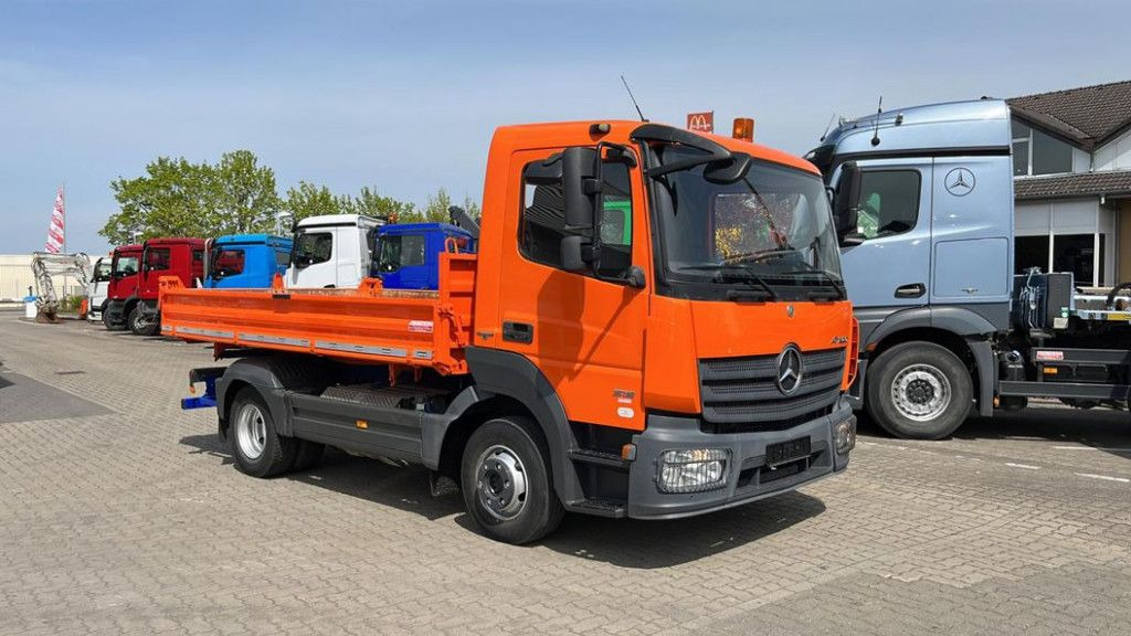 Mercedes-Benz Atego 818 K 2-Achs Kipper Schalter - Camion benne: photos 2 Mercedes-Benz Atego 818 K 2-Achs Kipper Schalter - Camion benne: photos 2