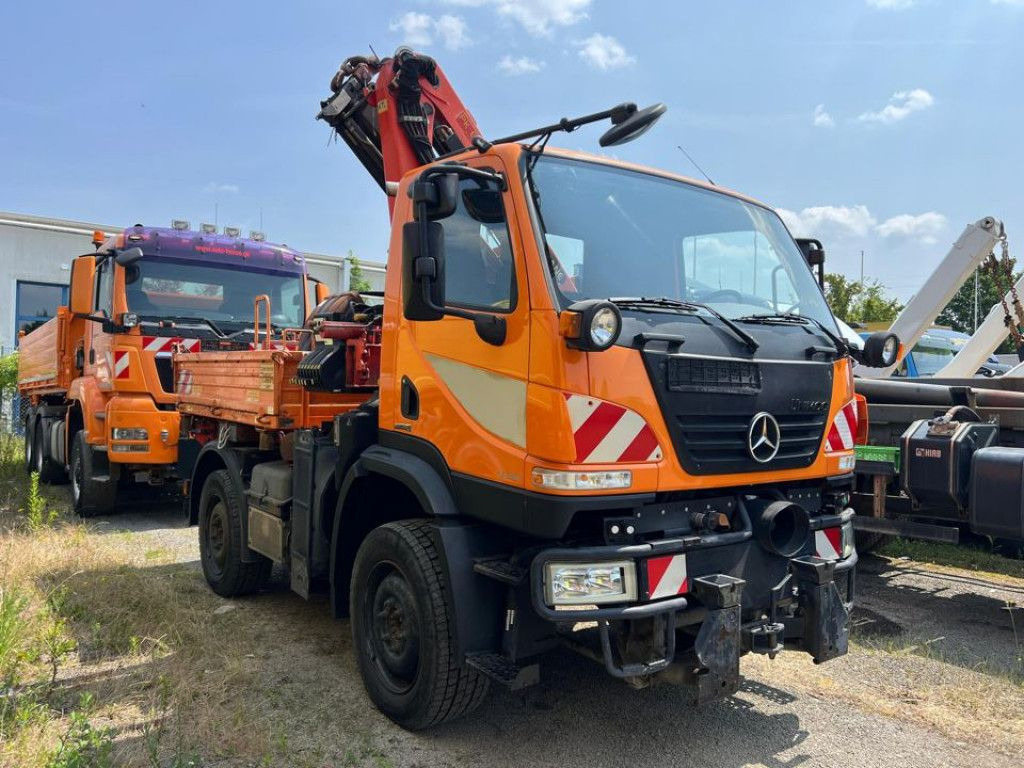 Mercedes-Benz Unimog U20 2-Achs Allradkipper Kran Palfinger Kr - Camion benne, Camion grue: photos 2 Mercedes-Benz Unimog U20 2-Achs Allradkipper Kran Palfinger Kr - Camion benne, Camion grue: photos 2