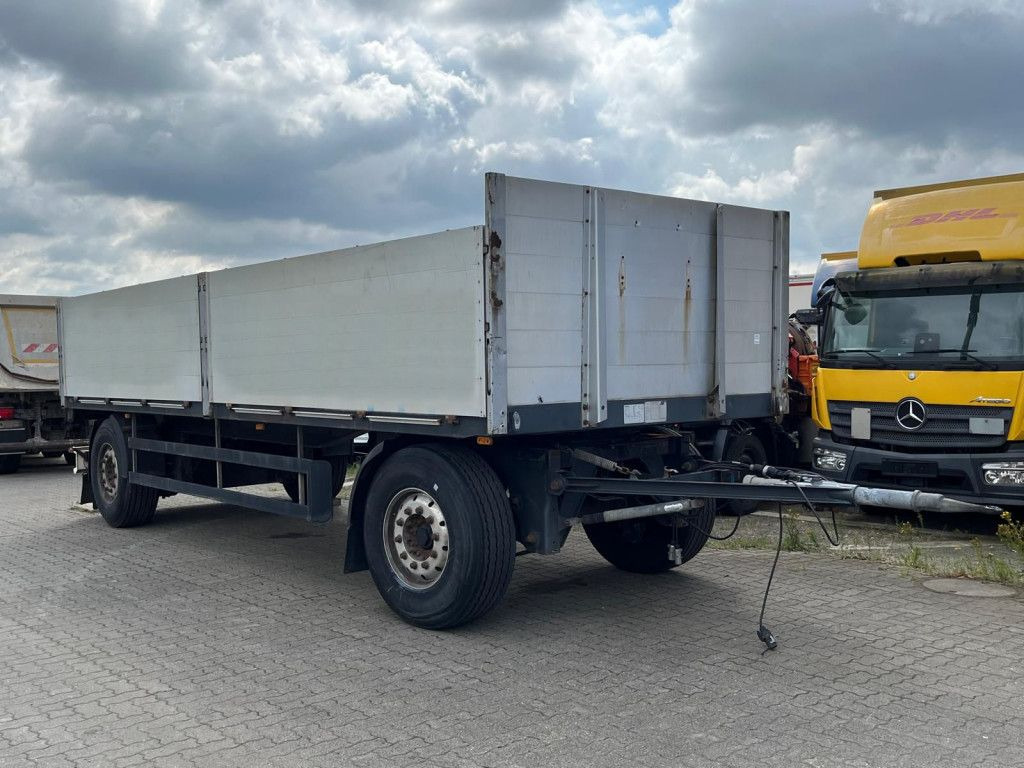 Schwarzmüller PA Pritschenanhänger PA 2 E Baustoffanhänger - Remorque plateau: photos 2 Schwarzmüller PA Pritschenanhänger PA 2 E Baustoffanhänger - Remorque plateau: photos 2