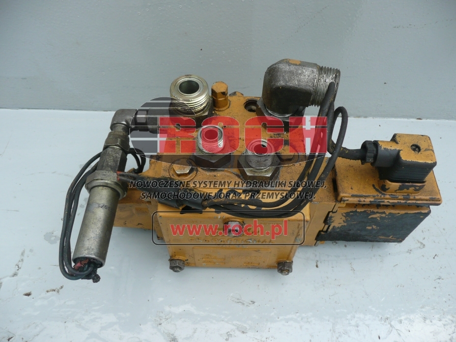 DANFOSS 157N2839 1 SEKCYJNY + 157B4225 + 6520 + 5310 - Valve hydraulique pour Pelle sur chenille: photos 1 DANFOSS 157N2839 1 SEKCYJNY + 157B4225 + 6520 + 5310 - Valve hydraulique pour Pelle sur chenille: photos 1
