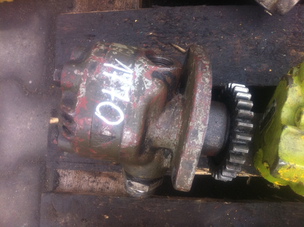 HYDRECO UA09135510L5B - Pompe hydraulique pour Engins de chantier: photos 1 HYDRECO UA09135510L5B - Pompe hydraulique pour Engins de chantier: photos 1
