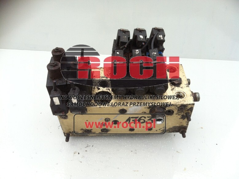 JOHNSTON DXP22199-03J 722390/1 187804 0743 + LC L5410B2010B01B + CEWKI 12VDC ED100% + CEWKI C16H12/19 - Valve hydraulique pour Balayeuse de voirie: photos 1 JOHNSTON DXP22199-03J 722390/1 187804 0743 + LC L5410B2010B01B + CEWKI 12VDC ED100% + CEWKI C16H12/19 - Valve hydraulique pour Balayeuse de voirie: photos 1