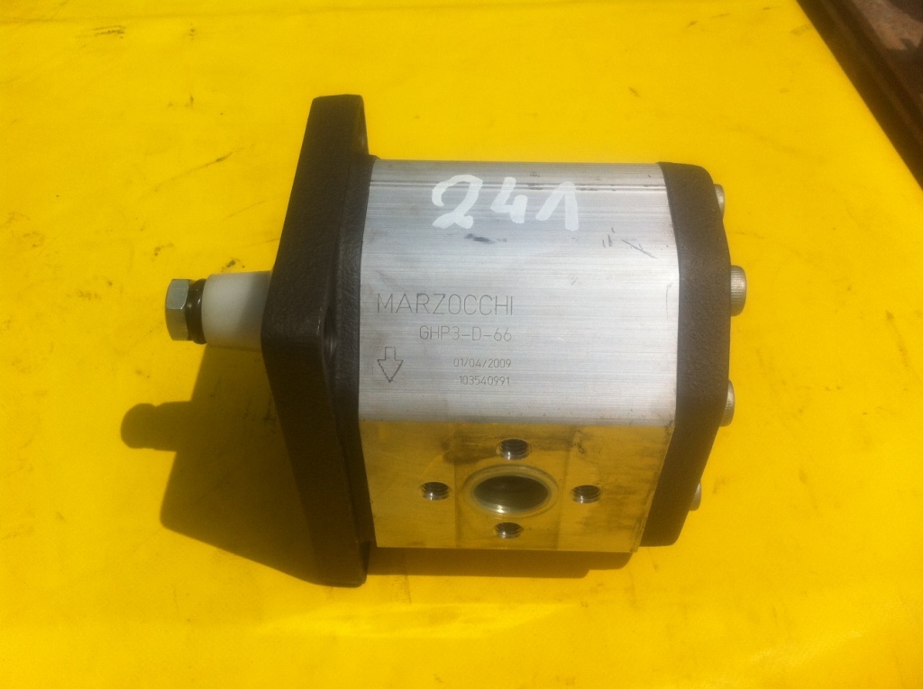MARZOCCHI GHP3-D-66 - Pompe hydraulique pour Engins de chantier: photos 1 MARZOCCHI GHP3-D-66 - Pompe hydraulique pour Engins de chantier: photos 1