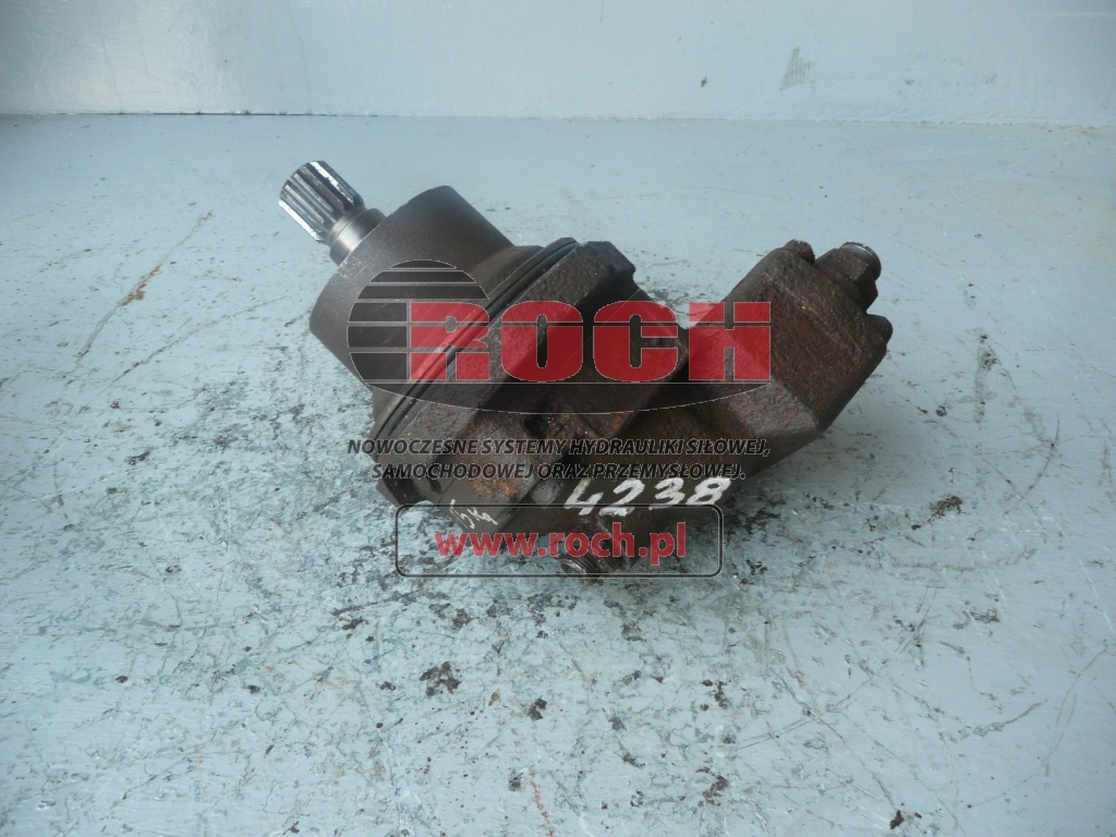 PARKER F12-030 ? - Moteur hydraulique: photos 2 PARKER F12-030 ? - Moteur hydraulique: photos 2