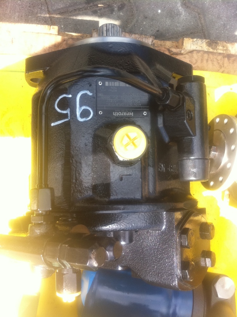 REXROTH A10VO71DFLR/31R-PSC12N00-S1827 - Pompe hydraulique pour Chargeuse sur pneus: photos 1 REXROTH A10VO71DFLR/31R-PSC12N00-S1827 - Pompe hydraulique pour Chargeuse sur pneus: photos 1