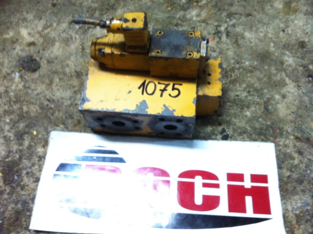 REXROTH AG20824 351582/2 - 1 SEKCYJNY - Valve hydraulique pour Engins de chantier: photos 1 REXROTH AG20824 351582/2 - 1 SEKCYJNY - Valve hydraulique pour Engins de chantier: photos 1