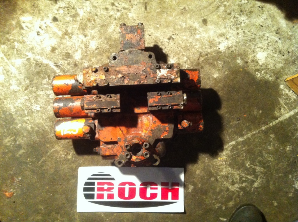 REXROTH AG7604 280ATU - 3 SEKCYJNY - Valve hydraulique pour Engins de chantier: photos 1 REXROTH AG7604 280ATU - 3 SEKCYJNY - Valve hydraulique pour Engins de chantier: photos 1