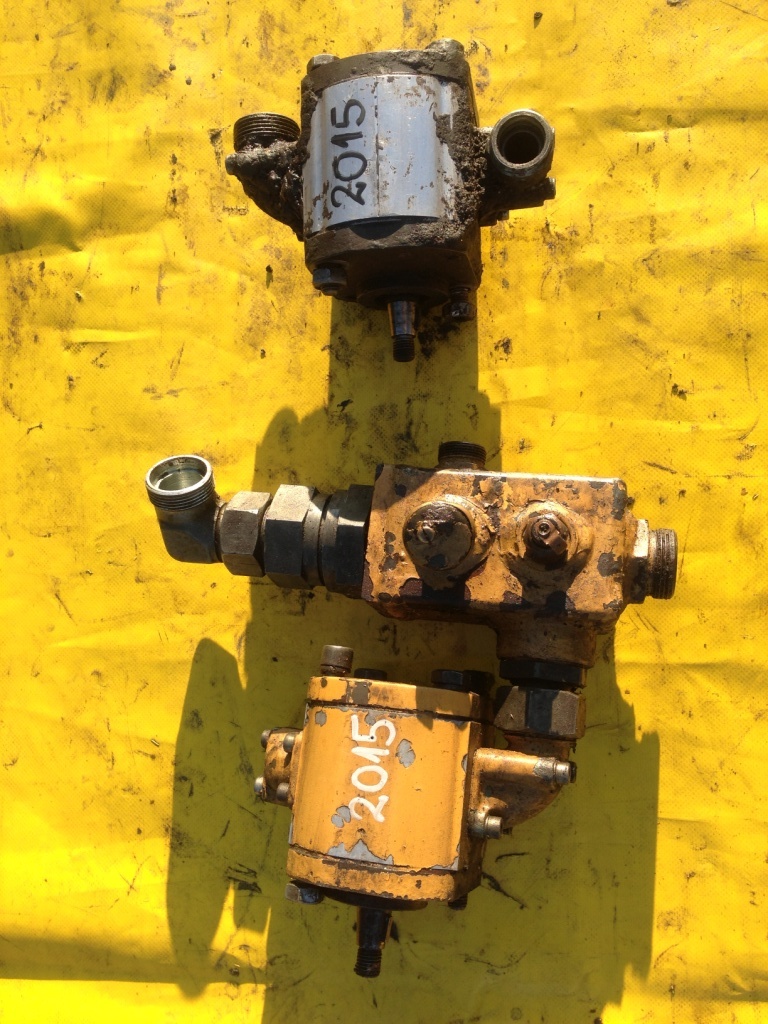 REXROTH SIGMA 1PF2G240/019LC2OKP36304000 - Pompe hydraulique pour Engins de chantier: photos 1 REXROTH SIGMA 1PF2G240/019LC2OKP36304000 - Pompe hydraulique pour Engins de chantier: photos 1
