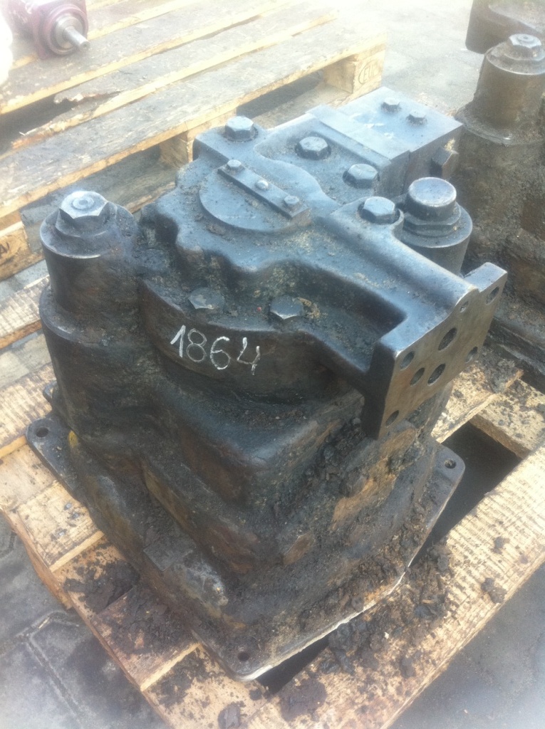 SAUER 7093301 - Moteur hydraulique pour Engins de chantier: photos 1 SAUER 7093301 - Moteur hydraulique pour Engins de chantier: photos 1