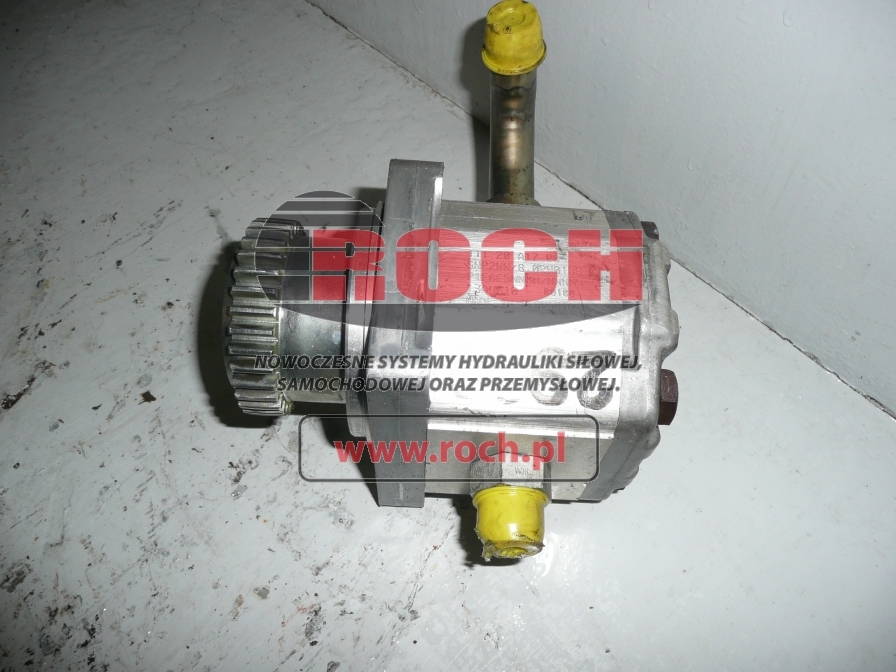 SAUER SUNDSTRAND SNP2NN/8.0RN01BB P1E6E5NNMN/NNNNN111.20.A17.0013AUB10 00100 - Pompe hydraulique pour Engins de chantier: photos 1 SAUER SUNDSTRAND SNP2NN/8.0RN01BB P1E6E5NNMN/NNNNN111.20.A17.0013AUB10 00100 - Pompe hydraulique pour Engins de chantier: photos 1
