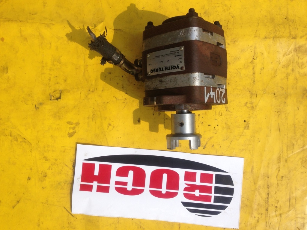 VOITH IPV4-13171 376982 - Pompe hydraulique pour Engins de chantier: photos 1 VOITH IPV4-13171 376982 - Pompe hydraulique pour Engins de chantier: photos 1