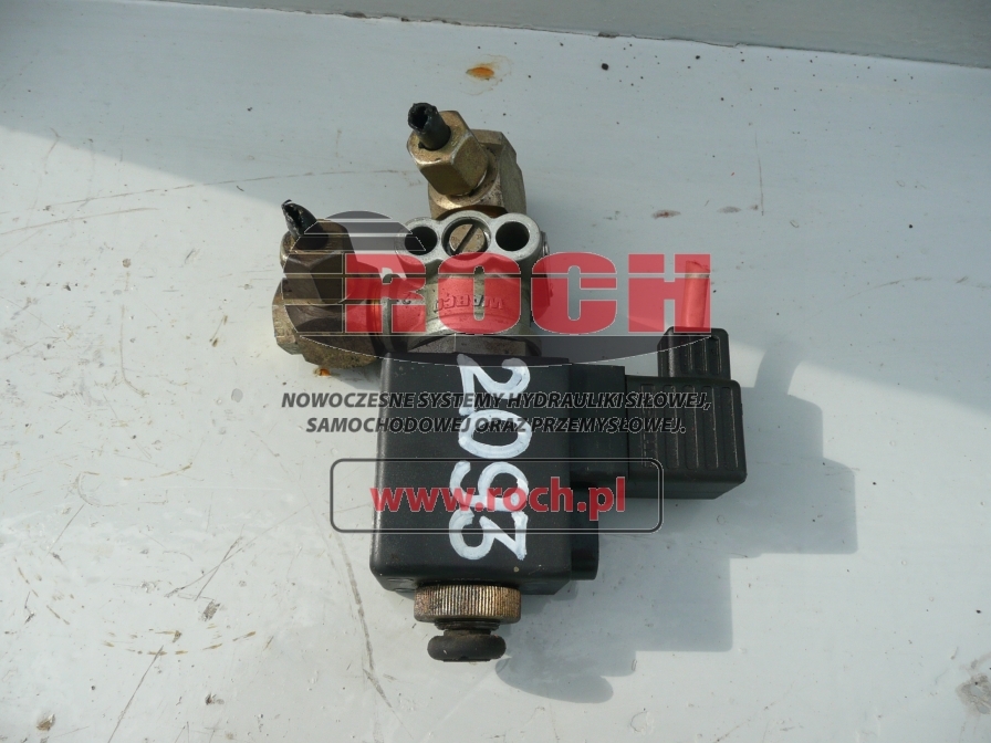 WABCO 4721271400 1399 - 1 SEKCYJNY + 12/24VDC 100% ED 0,33/0,65A - Valve hydraulique pour Pelle sur pneus: photos 1 WABCO 4721271400 1399 - 1 SEKCYJNY + 12/24VDC 100% ED 0,33/0,65A - Valve hydraulique pour Pelle sur pneus: photos 1