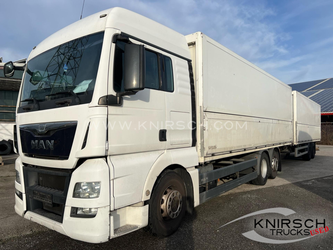 MAN TGA 26.480 Schwenkwandaufbau mit Böhm - Camion pour le transport de boissons: photos 1 MAN TGA 26.480 Schwenkwandaufbau mit Böhm - Camion pour le transport de boissons: photos 1