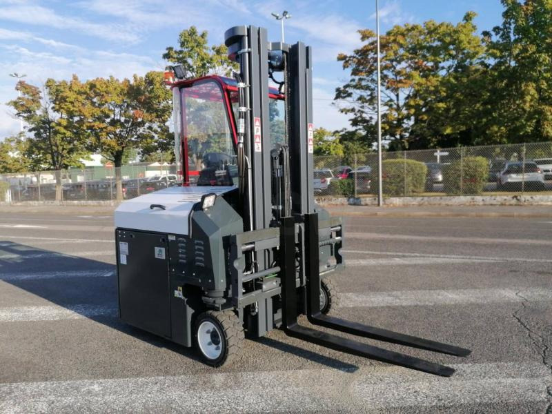 Amlift AGILIFT 3000E - Chariot multidirectionnel: photos 1 Amlift AGILIFT 3000E - Chariot multidirectionnel: photos 1