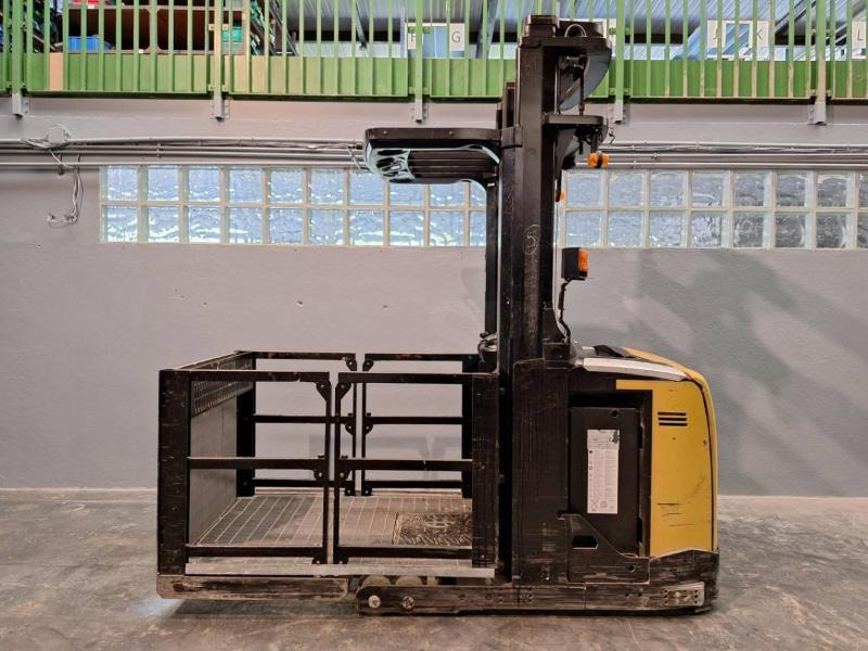 Caterpillar NOH10N - Préparateur de commandes: photos 5 Caterpillar NOH10N - Préparateur de commandes: photos 5