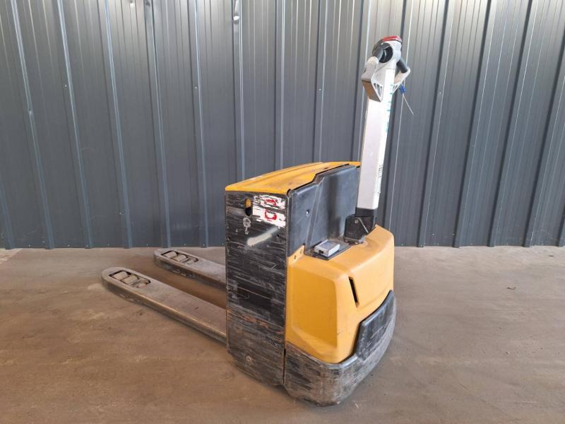 Caterpillar NPP20N2 - Transpalette: photos 5 Caterpillar NPP20N2 - Transpalette: photos 5