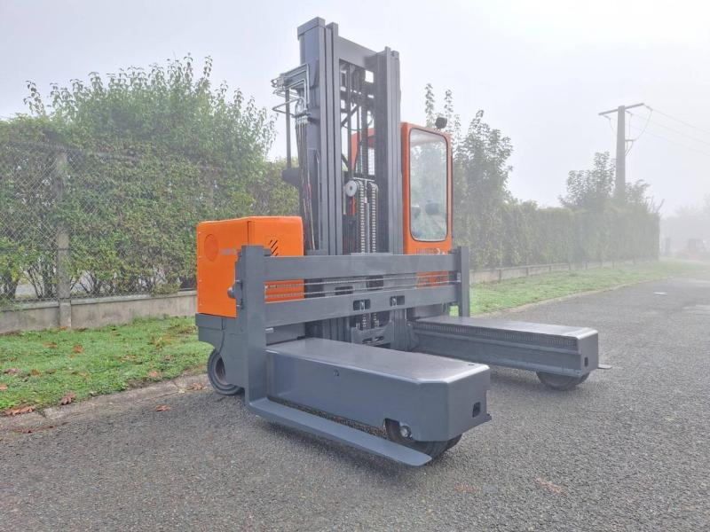 Hubtex MQ40 - Chariot multidirectionnel: photos 3 Hubtex MQ40 - Chariot multidirectionnel: photos 3