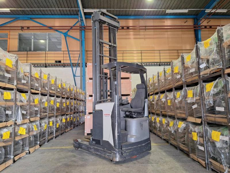 UniCarriers UHD-200-DTFVXF-955 - Chariot à mât rétractable: photos 4 UniCarriers UHD-200-DTFVXF-955 - Chariot à mât rétractable: photos 4