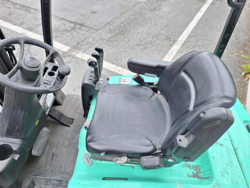 Chariot élévateur électrique Yale ERP16VT: photos 10 Chariot élévateur électrique Yale ERP16VT: photos 10