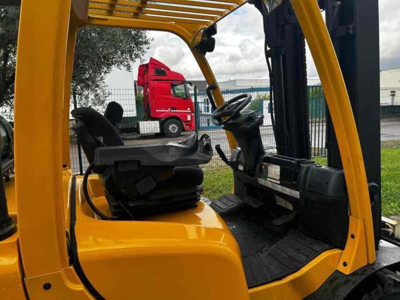 Chariot élévateur à gaz Yale GLP55VX: photos 6 Chariot élévateur à gaz Yale GLP55VX: photos 6