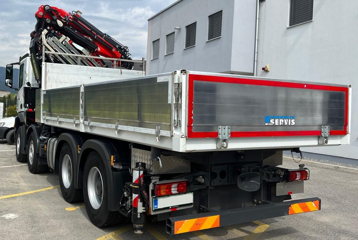 MERCEDES-BENZ Hiab Palfinger Fassi F990-8 JIB-6 - Camion grue: photos 3 MERCEDES-BENZ Hiab Palfinger Fassi F990-8 JIB-6 - Camion grue: photos 3