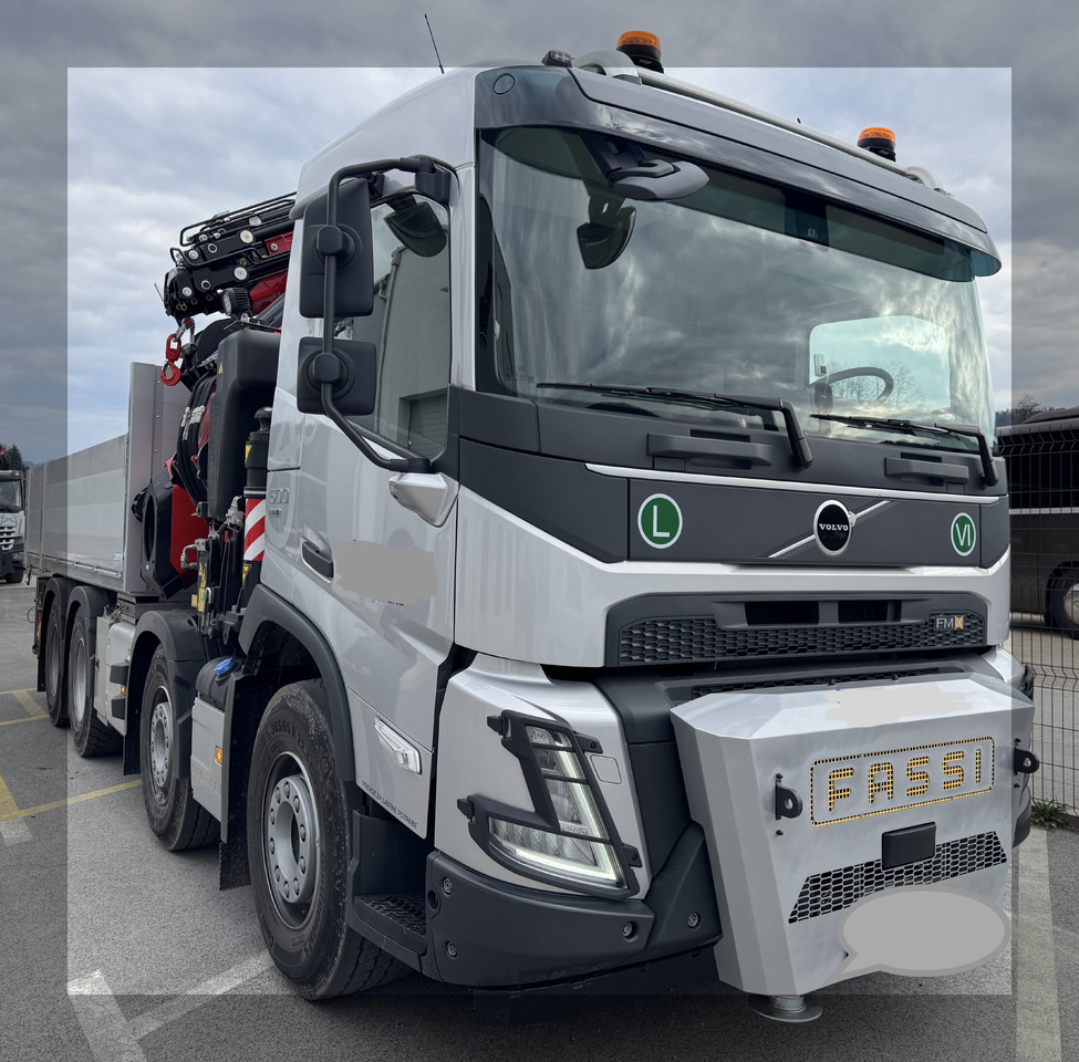 Volvo FMX 500 Fassi F990-8 JIB-6 - Camion grue: photos 1 Volvo FMX 500 Fassi F990-8 JIB-6 - Camion grue: photos 1