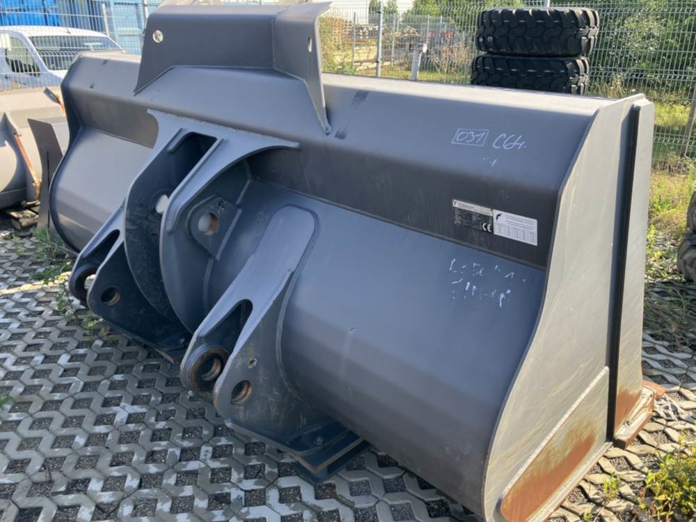 Fuhrmann Schaufeln mit Zähnen - Godet: photos 3 Fuhrmann Schaufeln mit Zähnen - Godet: photos 3