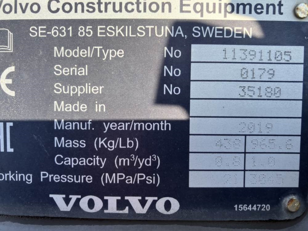 Volvo Klappschaufel mit Messer TPZ - Godet: photos 5 Volvo Klappschaufel mit Messer TPZ - Godet: photos 5