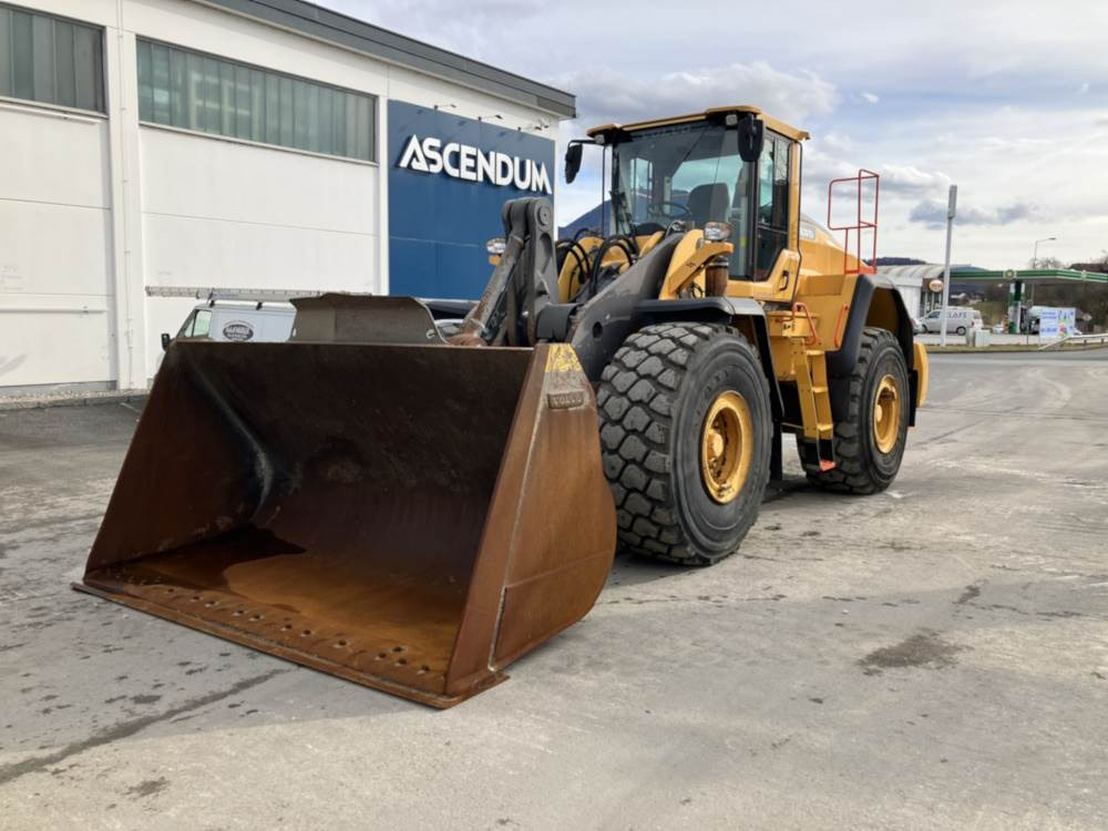Volvo L180H - Chargeuse sur pneus: photos 4 Volvo L180H - Chargeuse sur pneus: photos 4