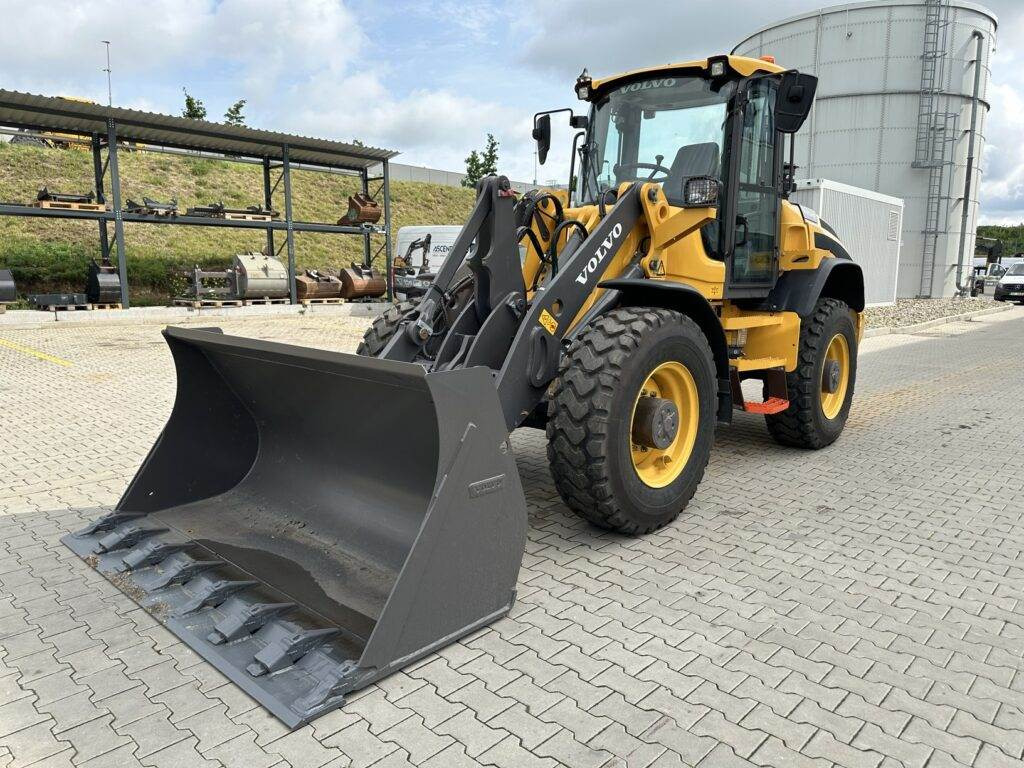 Volvo L45HS - Chargeuse sur pneus: photos 4 Volvo L45HS - Chargeuse sur pneus: photos 4